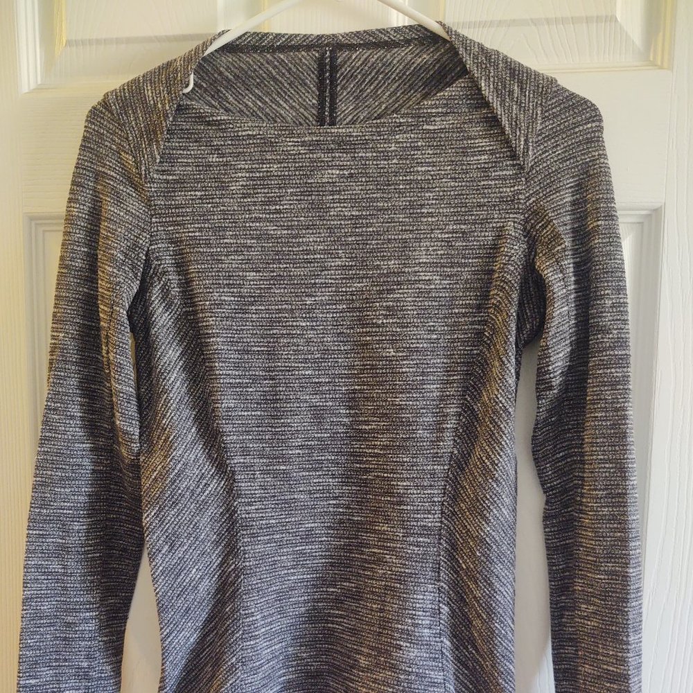 Lululemon Grey Long Sleeve Running Top